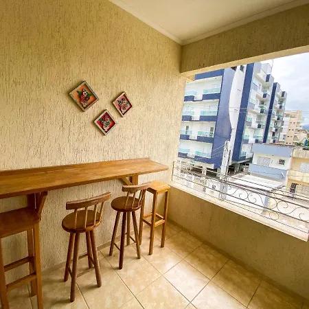 Apto encantador muito bem localizado no Itaguá!-2